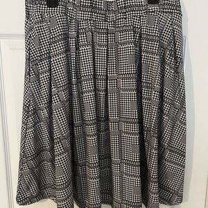 LuLaRoe Madison Black and White Plaid Circle Skirt